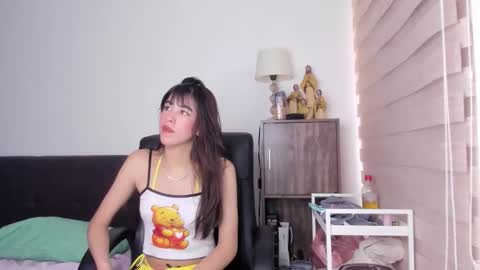dulcepowl_lm online show from April 2026 03:38:01 PM