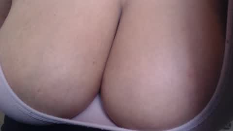 Snapshot of dulcetiffanii chatting on May 2026 07:53:02 PM Sofia online show from May 2026 07:53:02 PM