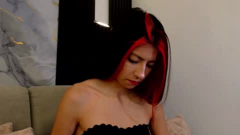 Dulce online show from February 2026 03:12:02 AM