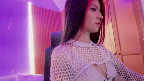 Dulce online show from February 2026 03:05:02 AM