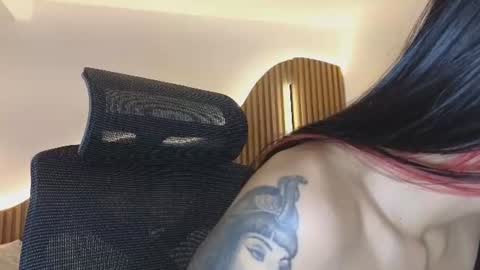 Snapshot of dulcetorresvg chatting on July 2026 04:04:01 AM Dulce online show from July 2026 04:04:01 AM