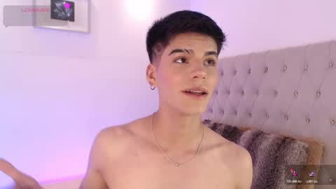 Dulcey online show from November 2025 10:30:02 PM