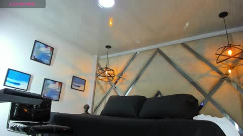 DUSAN  GREY online show from February 2026 06:22:01 AM