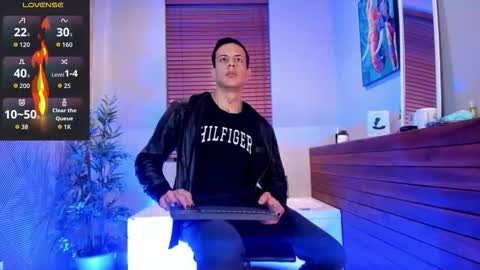 Dustin Sonne online show from October 2025 03:29:02 AM