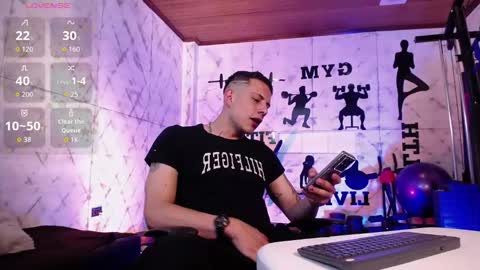 Snapshot of dustin_sonne chatting on January 2026 03:44:01 AM Dustin Sonne online show from January 2026 03:44:01 AM