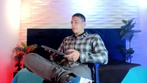 Dustin Sonne online show from March 2026 03:23:01 AM