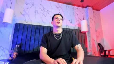 Snapshot of dustin_sonne chatting on May 2026 03:35:02 AM Dustin Sonne online show from May 2026 03:35:02 AM