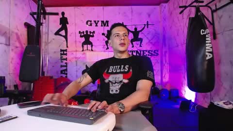 Snapshot of dustin_sonne chatting on May 2026 03:36:01 AM Dustin Sonne online show from May 2026 03:36:01 AM