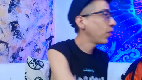 Snapshot of dustindollin_ chatting on May 2026 07:12:02 PM Dustin Dollin online show from May 2026 07:12:02 PM
