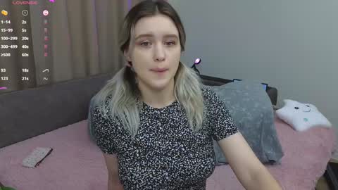 Dusya online show from February 2025 02:34:02 PM