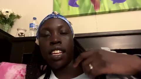 dutches_at online show from November 2025 04:59:01 AM