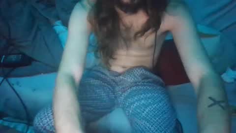 Snapshot of dv3nd3 chatting on February 2026 01:02:02 AM dv3nd3 online show from February 2026 01:02:02 AM