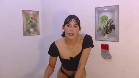 dy_namite online show from February 2026 06:47:01 PM