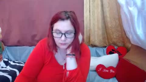 Snapshot of dyannelovee chatting on May 2026 04:35:02 PM Dyanne online show from May 2026 04:35:02 PM