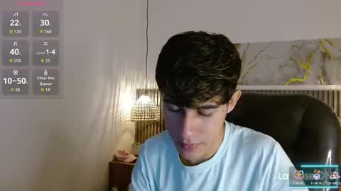 dyla_n18_ online show from December 2025 08:25:01 PM