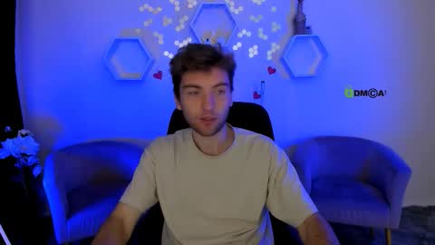 dylan_bold online show from September 2025 08:31:02 AM