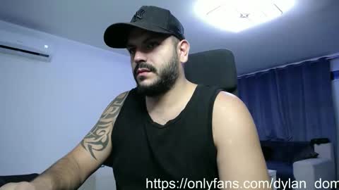 Dylan Dom  online show from October 2025 10:21:02 PM