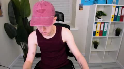 Snapshot of dylan_norton chatting on February 2026 01:48:02 PM Dylan online show from February 2026 01:48:02 PM