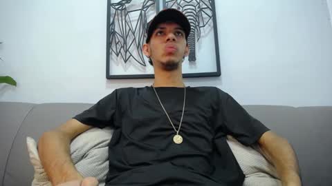 dylan_scotts online show from September 2025 08:01:02 PM