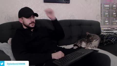 Snapshot of dylan_starxx chatting on January 2025 12:04:02 PM Dylan online show from January 2025 12:04:02 PM