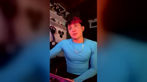 dylan_west21 online show from May 2026 02:22:01 PM