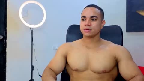 dylanguss online show from September 2025 11:48:01 AM