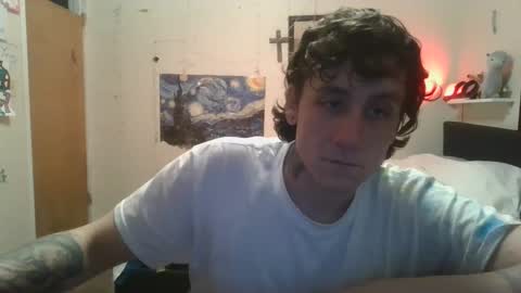 Snapshot of dylanjowelch chatting on January 2025 12:25:02 AM Aurora online show from January 2025 12:25:02 AM