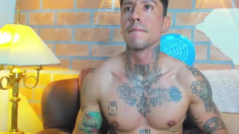 D Y L A N online show from March 2025 10:49:02 PM