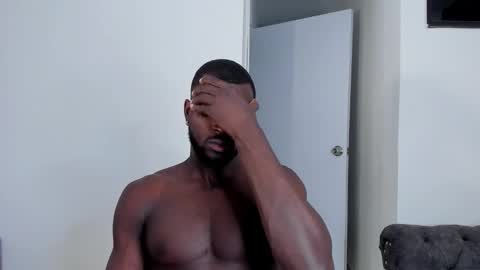 Dylan Taylor online show from November 2025 08:00:01 PM