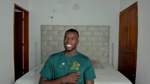 Dylan Taylor online show from February 2026 03:21:02 AM