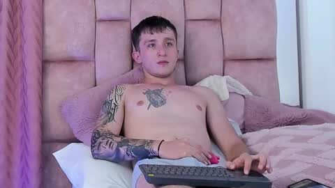 ---DYLAN--- online show from March 2025 06:32:01 AM