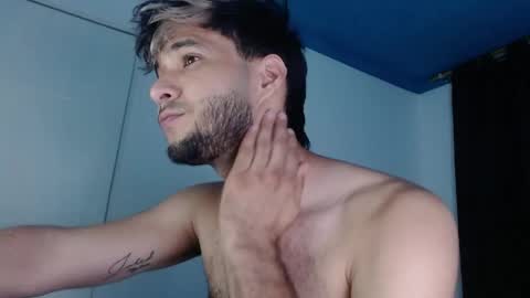 Snapshot of dylanxfun chatting on April 2026 03:20:02 AM dylanxfun online show from April 2026 03:20:02 AM