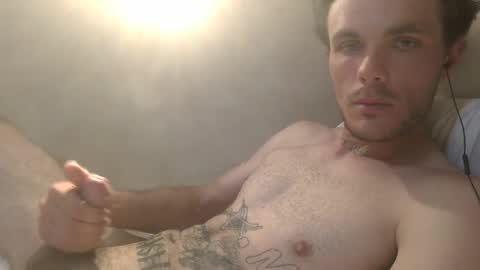 Snapshot of dylp400 chatting on February 2025 11:55:01 AM dylp400 online show from February 2025 11:55:01 AM