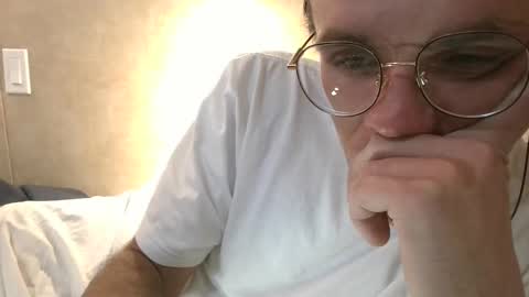 Snapshot of dylp400 chatting on March 2025 03:10:02 AM dylp400 online show from March 2025 03:10:02 AM