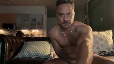 Snapshot of e13ven11 chatting on December 2024 03:03:02 AM Formally known as Virus of Life online show from December 2024 03:03:02 AM