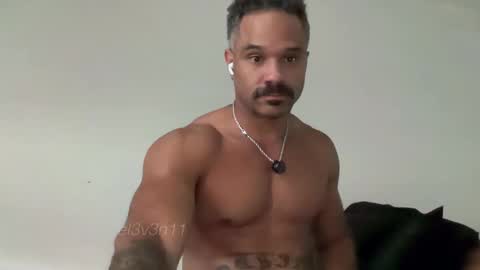 Snapshot of e13ven11 chatting on September 2025 02:28:02 PM Formally known as Virus of Life online show from September 2025 02:28:02 PM