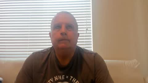 Snapshot of e_rectiom chatting on April 2026 08:17:02 PM Mr Wonderful online show from April 2026 08:17:02 PM