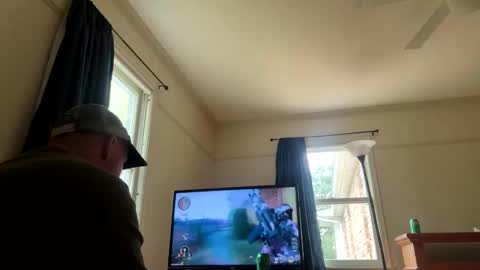 eaglebabyyy online show from October 2025 06:09:01 PM