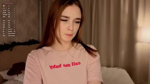 Snapshot of eartharaybourn chatting on March 2026 06:32:01 PM Jess online show from March 2026 06:32:01 PM