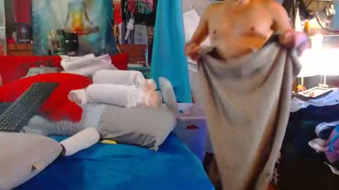 Snapshot of eastbayboy57 chatting on January 2026 03:49:02 PM eastbayboy57 online show from January 2026 03:49:02 PM