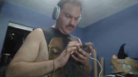 Snapshot of eastlacubscout chatting on October 2025 10:47:01 PM Gaston Dubois Floyd Carrusso online show from October 2025 10:47:01 PM