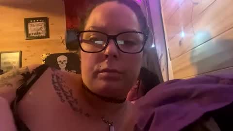 Snapshot of easyednem528280 chatting on October 2025 03:29:02 AM easyednem528280 online show from October 2025 03:29:02 AM