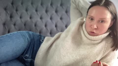 Snapshot of eatmypie69 chatting on January 2025 11:15:02 AM Nadia Ferreira  online show from January 2025 11:15:02 AM