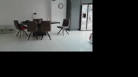 Nadia Ferreira  online show from June 2026 09:09:01 AM