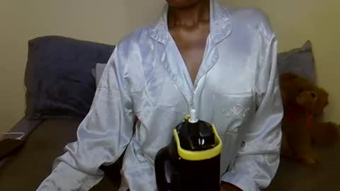 Snapshot of eboniana chatting on January 2025 05:33:02 PM eboniana online show from January 2025 05:33:02 PM