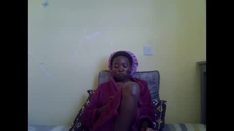 Snapshot of eboniana chatting on May 2026 09:47:01 AM eboniana online show from May 2026 09:47:01 AM