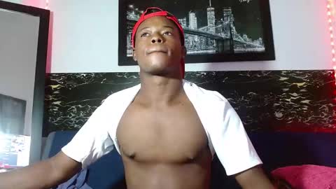 Chris Palaz  online show from October 2025 03:43:01 PM