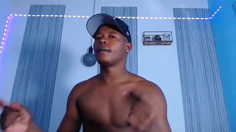 Chris Palaz  online show from December 2025 07:22:01 PM