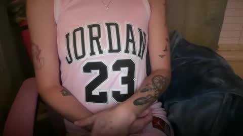 Snapshot of ebony8ivory chatting on June 2026 04:49:01 AM americnbarbie online show from June 2026 04:49:01 AM