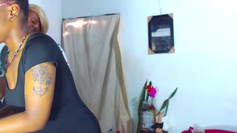 chayna smith online show from February 2025 09:05:02 PM